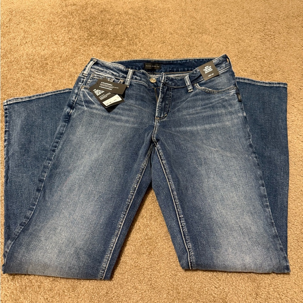 Silver jeans, W33xL35 darker blue jeans